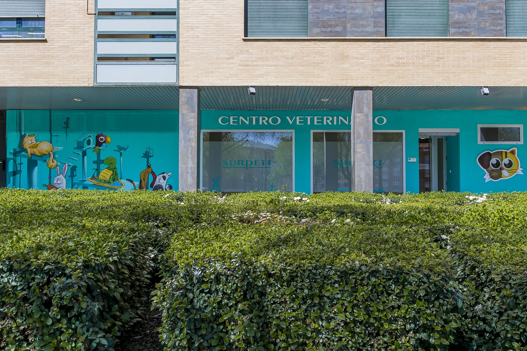 Fachada del Centro Veterinario Surpett